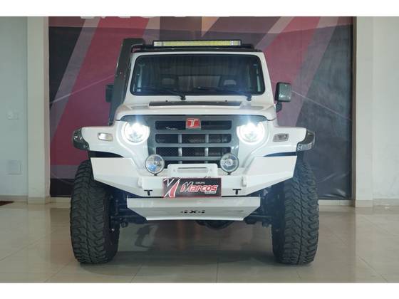 TROLLER T4 3.0 TETO RÍGIDO 16V TURBO ELETRONIC DIESEL 2P MANUAL